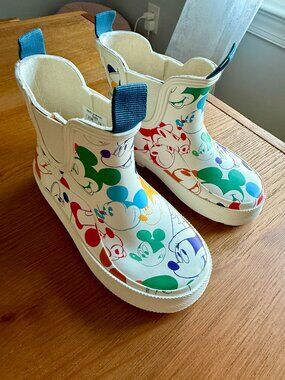 Disney x ZARA Kids Mickey Mouse Rain Boots Multicolor Size 25 MWOT